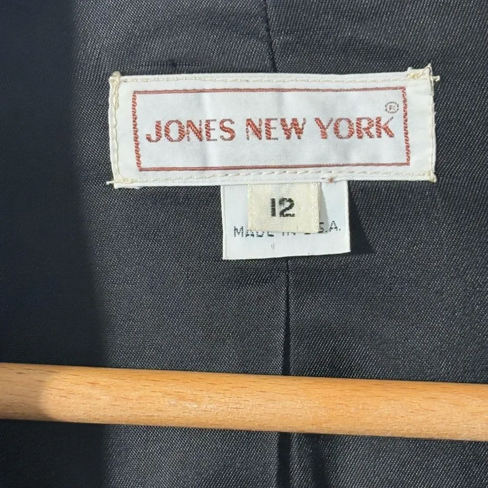 Jones New York any please
